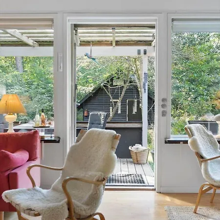 1032-vejby-store-orebjergvej-83 Vejby